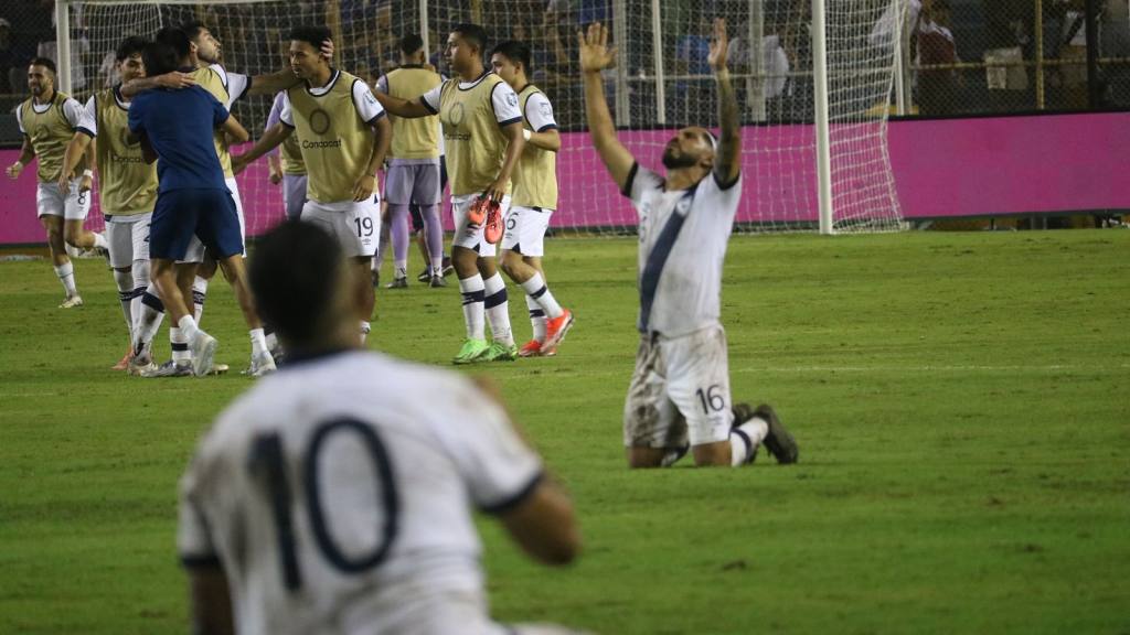 Resultado El Salvador vs. Guatemala | Alex Meoño y Alejandro Chet 