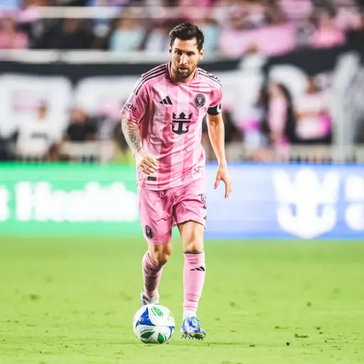 Lionel Messi con doblete de goles y una asistencia en duelo ante Atlanta United