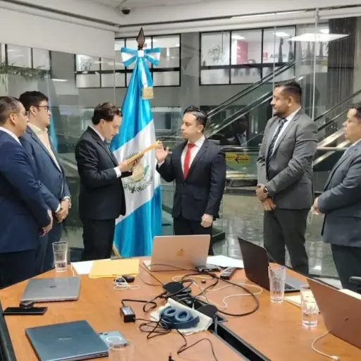  Jorge Miguel Castillo Castro fue juramentado como el primer Superintendente ,Foto Guatemala Visible