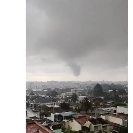 Remolino grabado en la Ciudad ,Captura de video