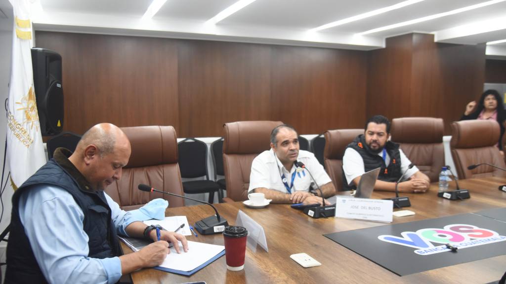 Autoridades de la CDAG se reúnen con el diputado Orlando Blanco para definir detalles de los Juegos Centroamericanos 2025 | Omar Solís