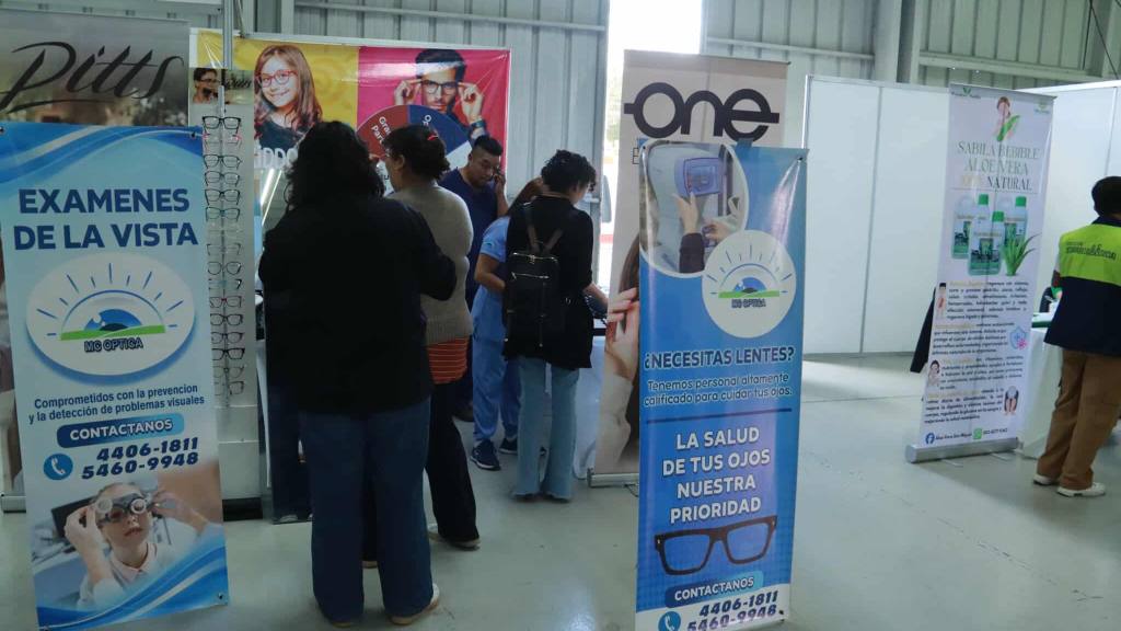 Ofrecen servicios de salud gratis en Parque de la Industria | Álex Meoño