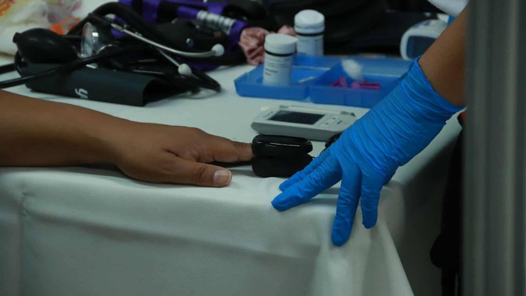 Ofrecen servicios de salud gratis en Parque de la Industria | Álex Meoño