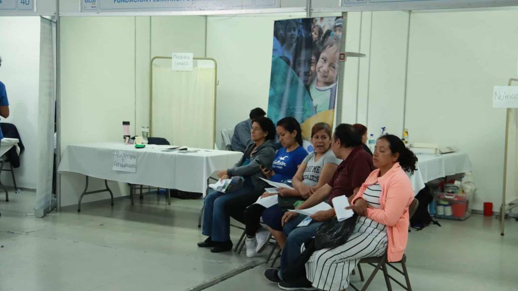 Ofrecen servicios de salud gratis en Parque de la Industria | Álex Meoño