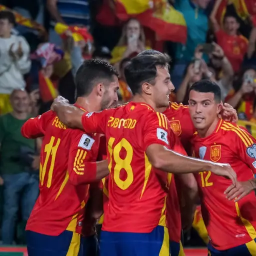 España lidera el grupo E de la eliminatoria en UEFA 