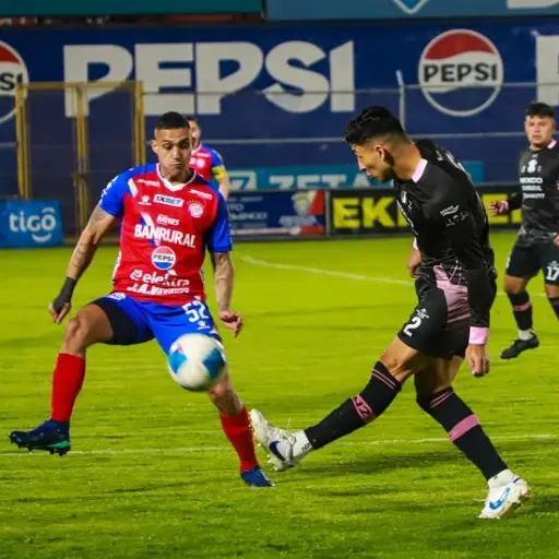 Xelajú enfrentó anoche a Mixco en su casa y perdió 