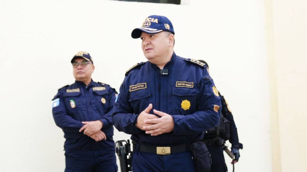 PNC enviará 90 agentes a cinco departamentos para ejecutar recapturas | PNC de Guatemala