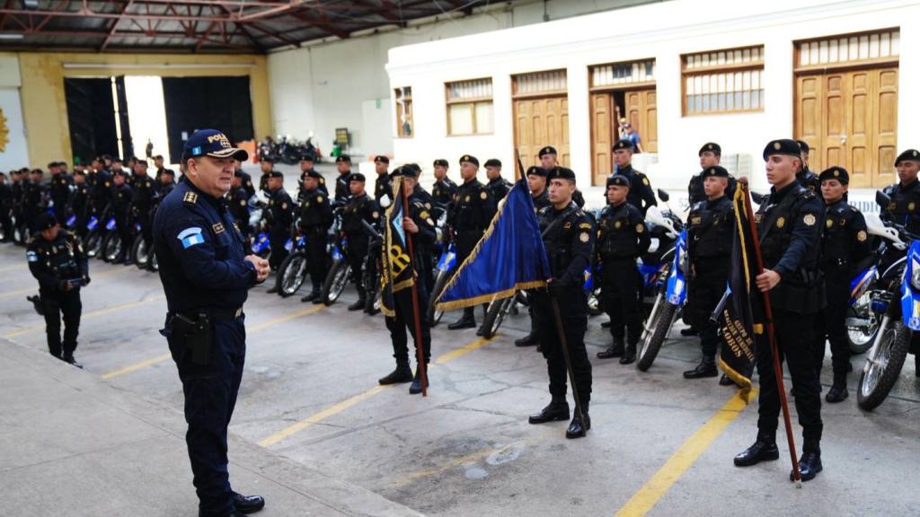 PNC enviará 90 agentes a cinco departamentos para ejecutar recapturas | PNC de Guatemala