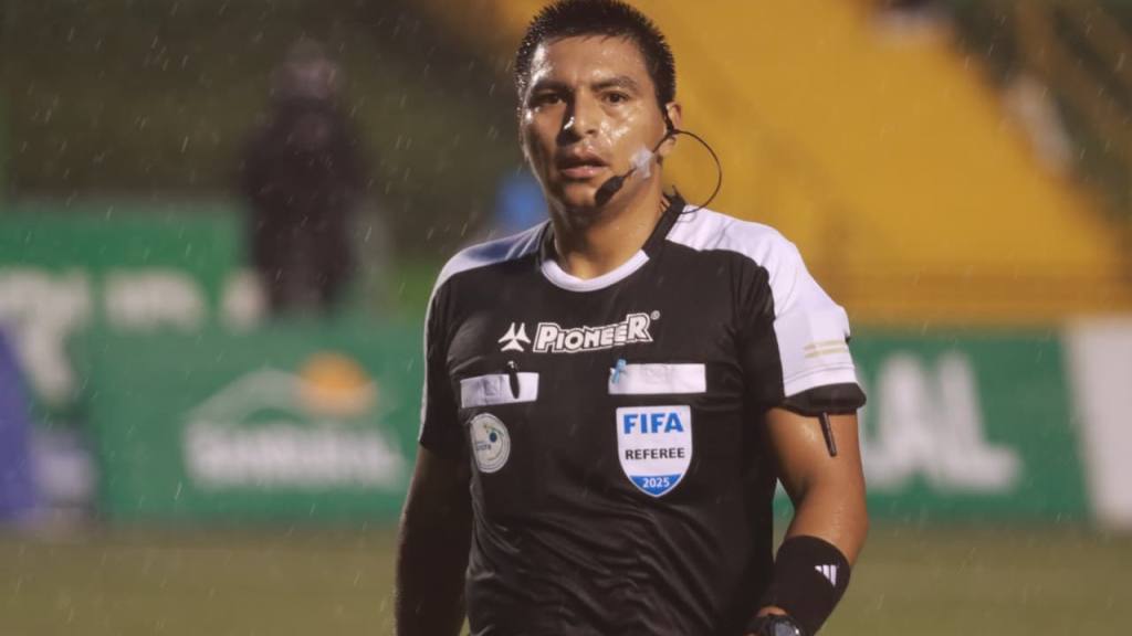 Clásico 335: Comunicaciones vs. Municipal | Alex Meoño