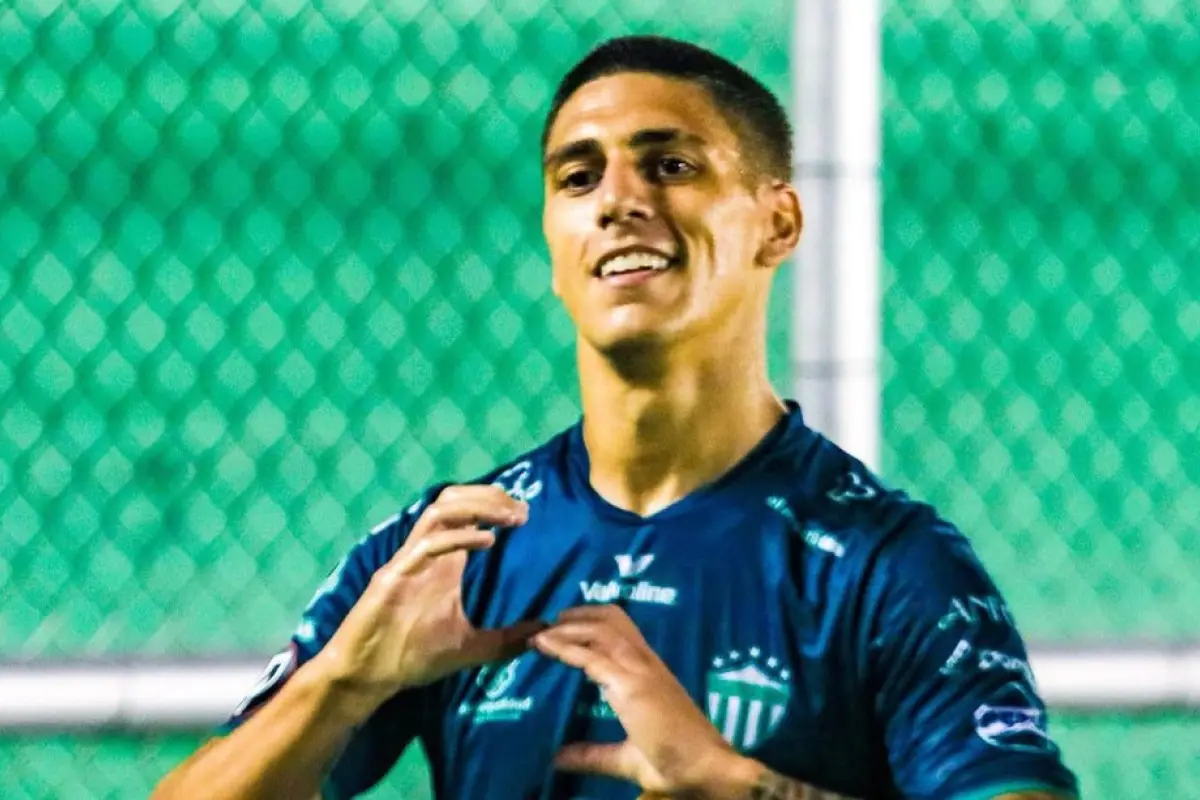 Juan Apaolaza se acerca al goleador del Apertura 2025