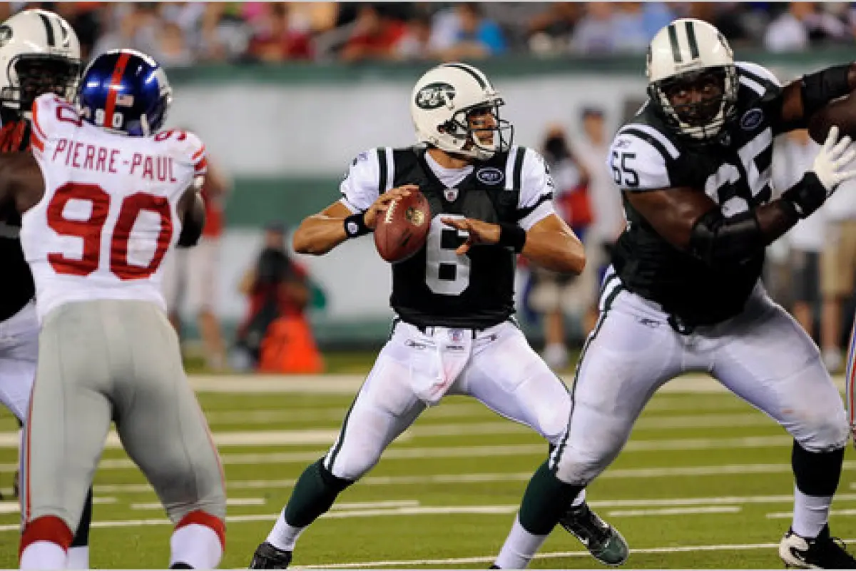 El exmariscal de campo de la NFL, Mark Sánchez, fue hospitalizado., Redes sociales.