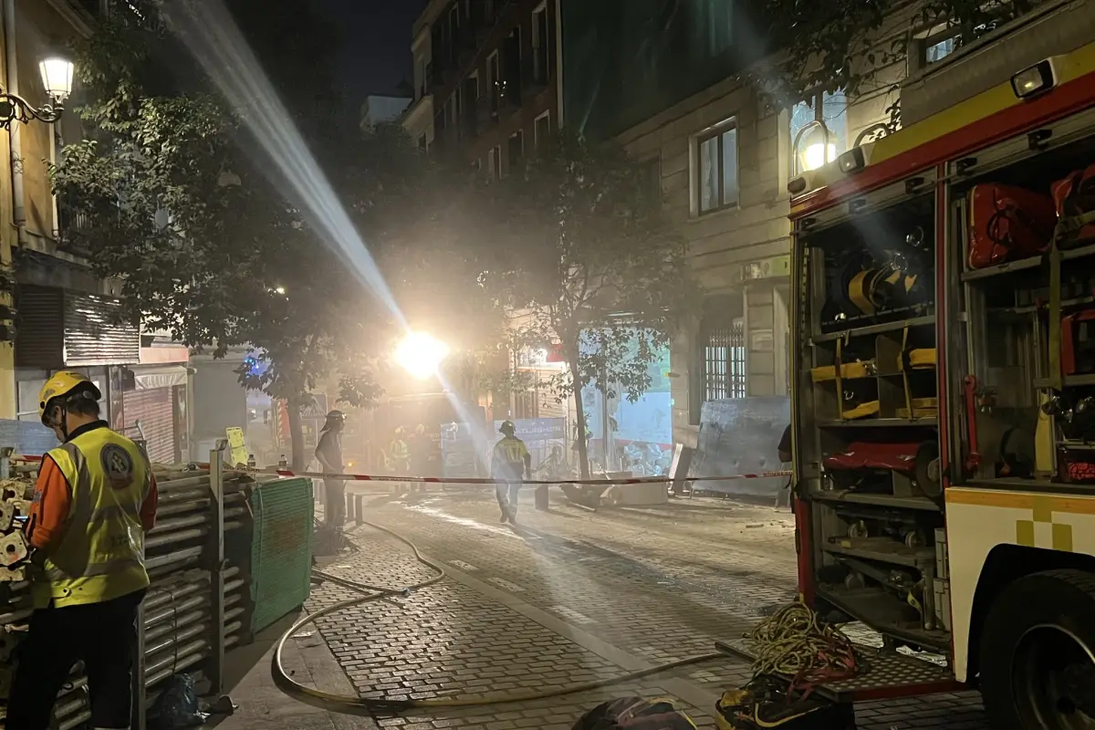 Edificio en obras se derrumba en Madrid, Emergencias Madrid