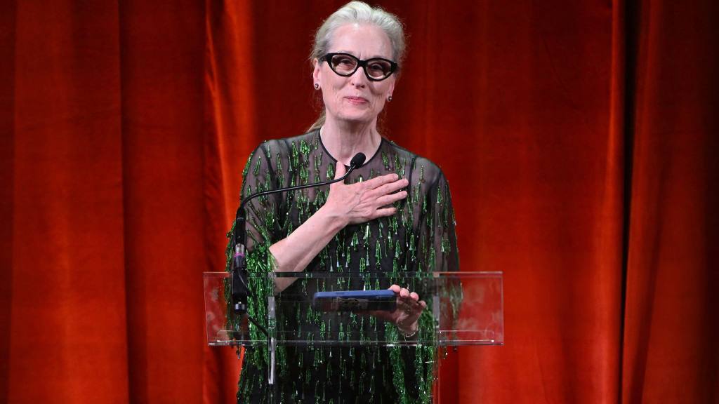 Meryl Streep entrega Premio Albies de José Rubén Zamora | Redes sociales