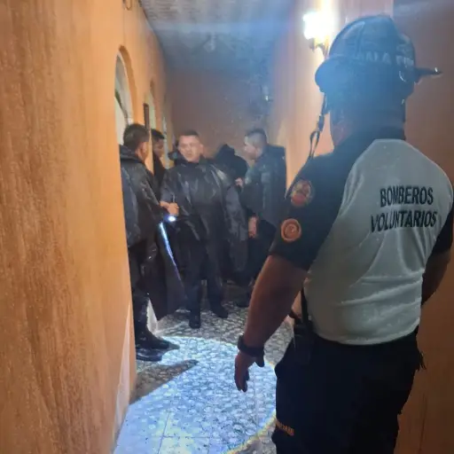 Los rescatistas alertaron a las autoridades por la agresión armada.  ,Bomberos Voluntarios.