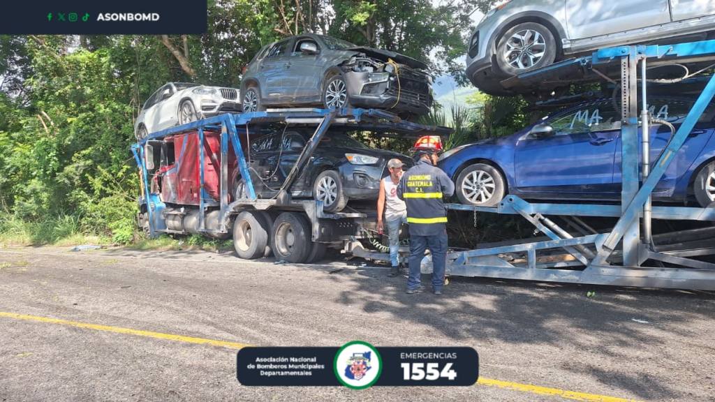 Múltiple colisión deja un fallecido y 9 heridos en ruta al Atlántico | Bomberos Municipales Departamentales