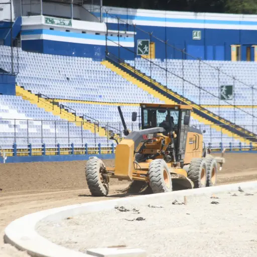 Actualmente el estadio Nacional Doroteo Guamuch Flores sigue en plena remodelación de su pista de tarán y gramilla 