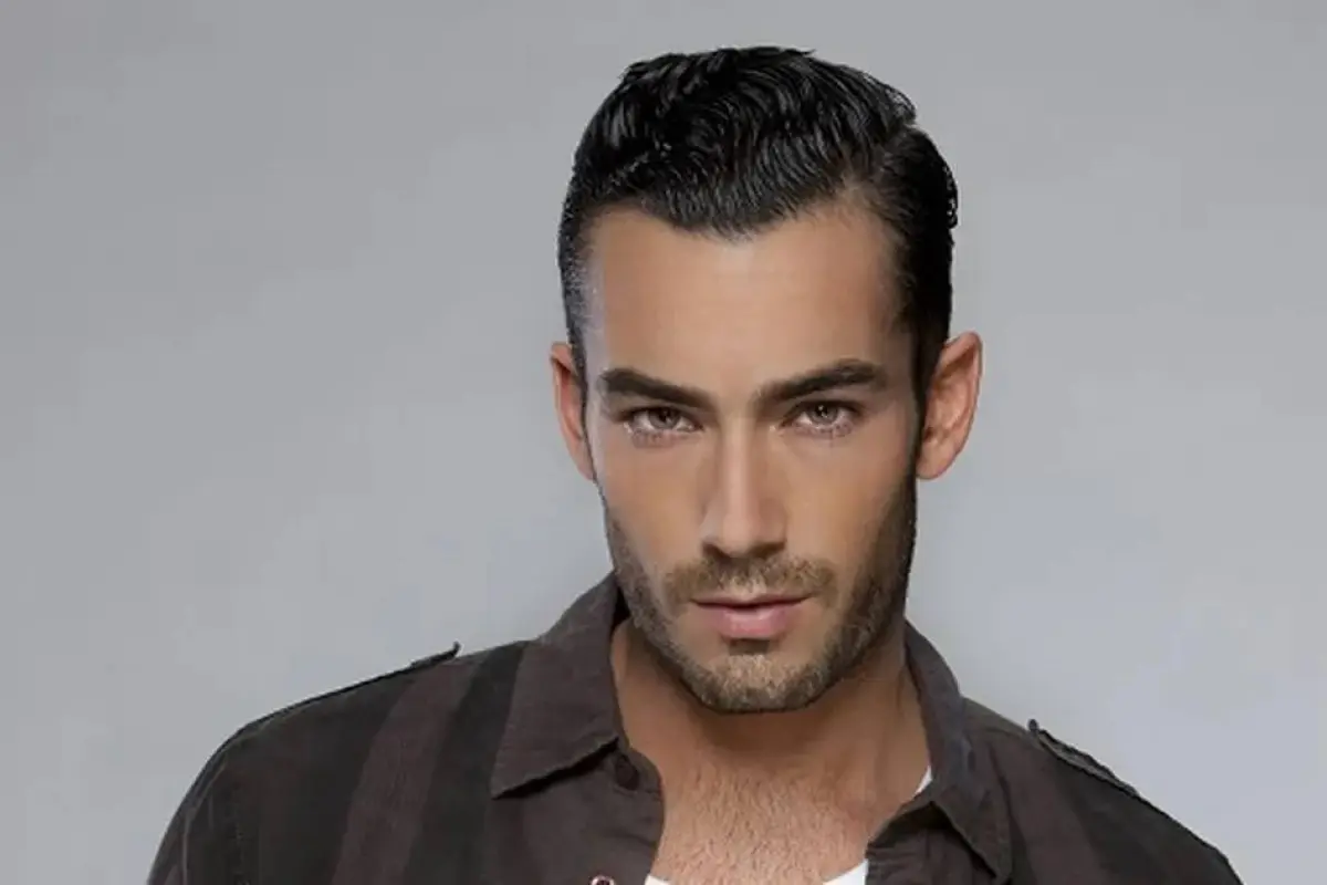 Aarón Díaz, Instagram