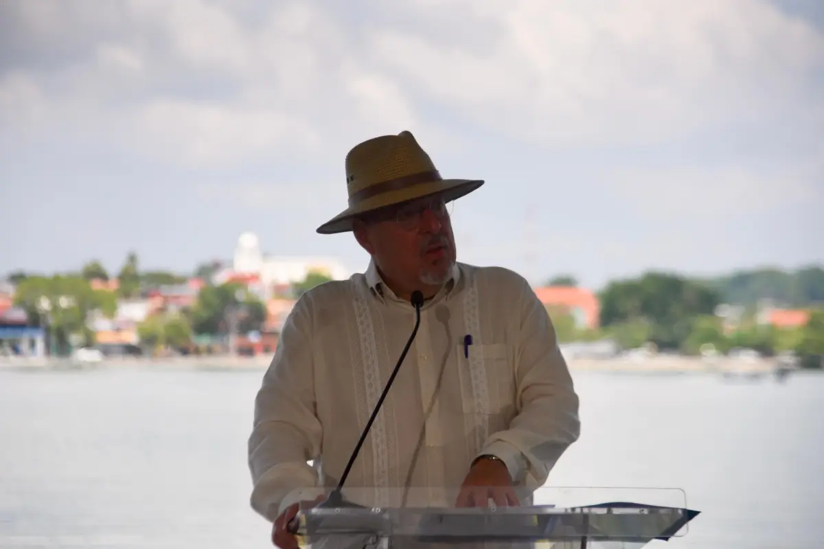 El presidente Bernardo Arévalo durante la conferencia de prensa "La Ronda", desde Petén., Omar Solís/Emisoras Unidas