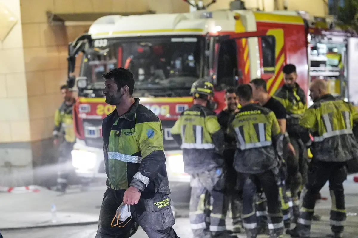 Derrumbe de edificio en Madrid, @AlmeidaPP_