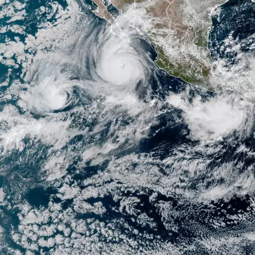 Huracán Priscilla se debilita a categoría 1 ,EFE