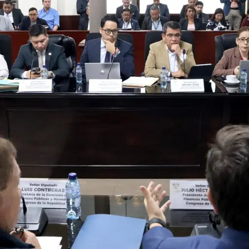 El ministro de Comunicaciones, presentó su proyeción de presupuesto para el 2026. ,Foto Congreso