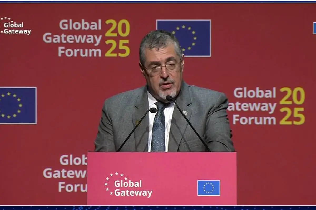 El presidente Bernardo Arévalo durante su participación en el Global Gateway Forum 2025., .