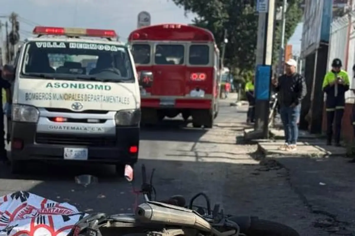 ., Bomberos Municipales Departamentales