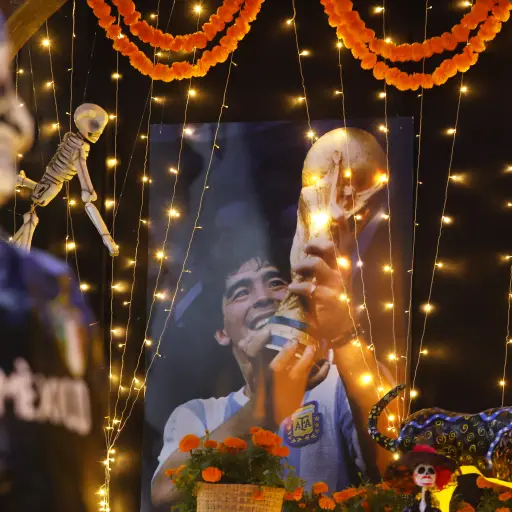 Altar dedicado a Maradona en México 