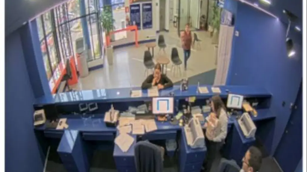 Uno de los fotogramas revelados por la fiscalía al dar a conocer el seguimiento del caso del desfalco en un banco.  ,Ministerio Público