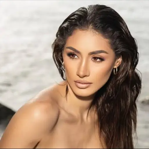 Raschel Paz ,Instagram