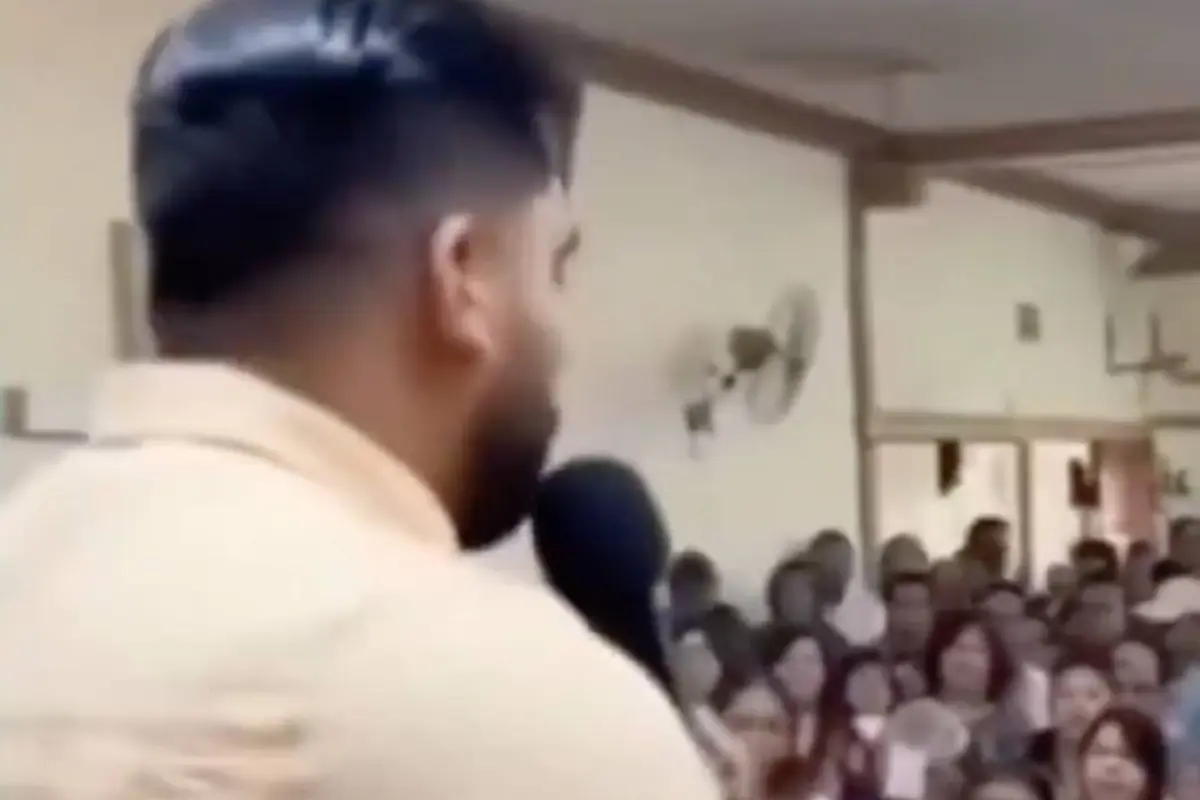 Video desata críticas en redes., Captura de pantalla video X.