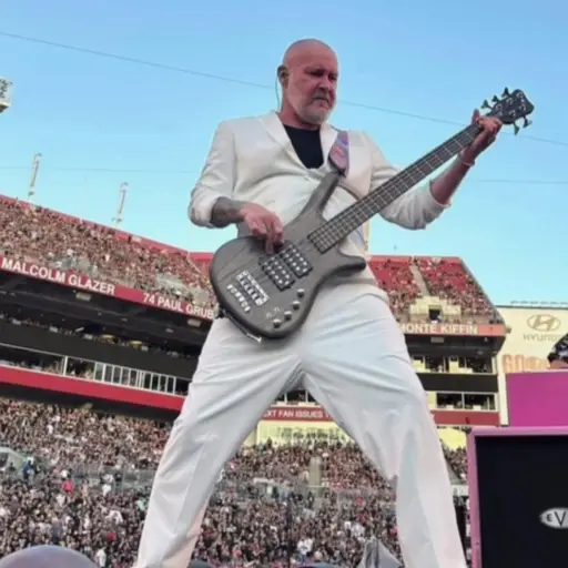 Sam Rivers ,Instagram