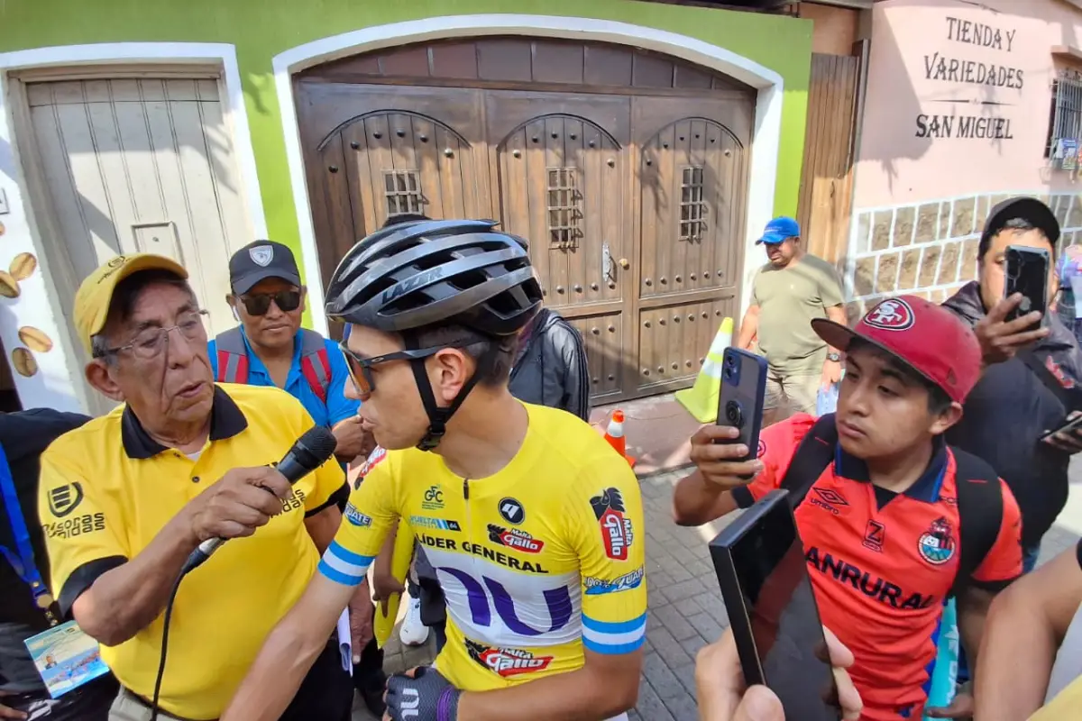 Cristian Muñoz, ciclista del Team Nu Colombia - Alex Meoño