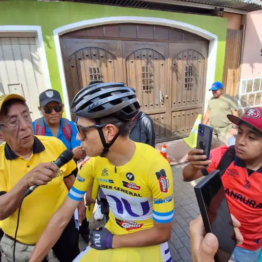 Cristian Muñoz, ciclista del Team Nu Colombia - Alex Meoño