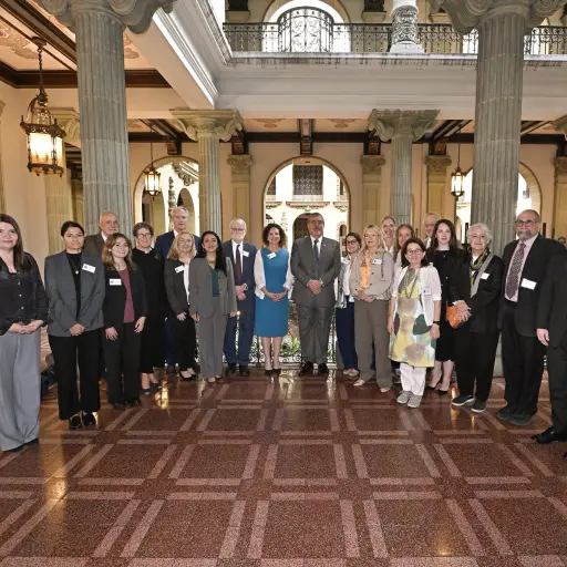 Juanita Goebertus, de HRW, compartió una fotografiá sobre el encuentro con autoridades de Guatemala. ,HRW