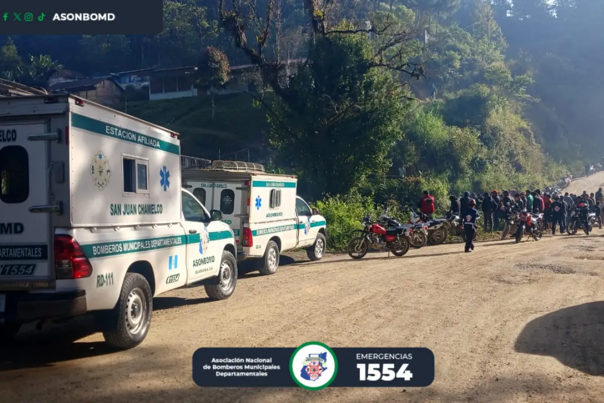 Vecinos lamentaron el deceso de Alberto Cacao, quien cayó accidentalmente al río., Bomberos Municipales Departamentales.