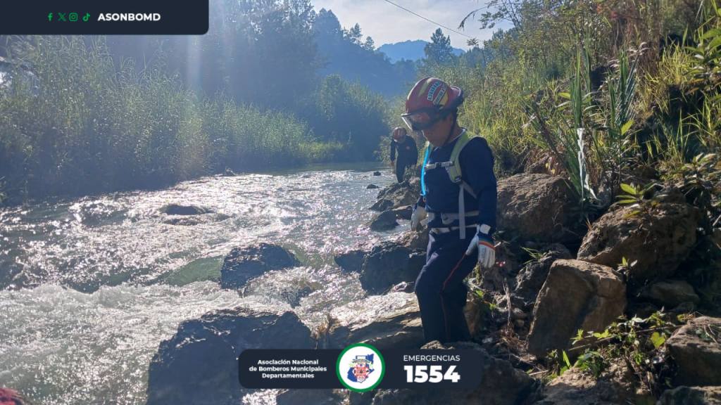 Hombre fallece tras caer en la corriente del río Seaquiba | Bomberos Municipales Departamentales