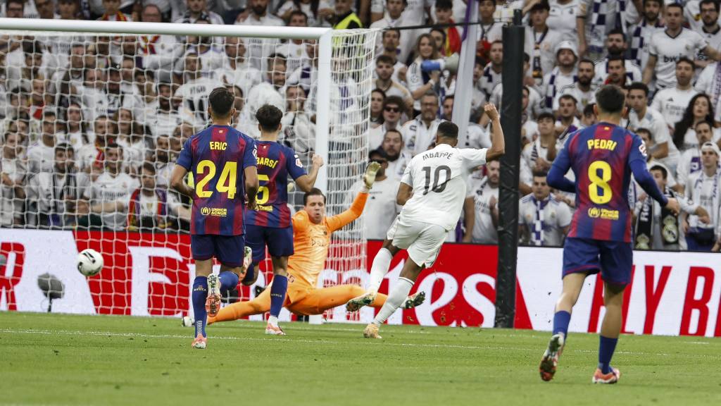 El clásico: Real Madrid vs. Barcelona  | EFE