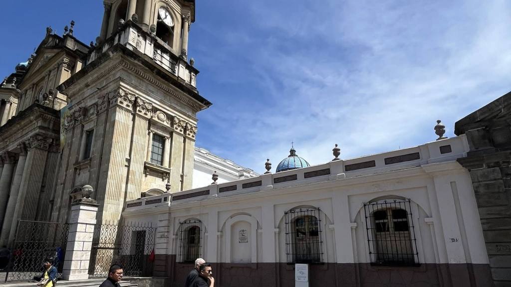 Esperan unas 25 mil personas en Plaza de la Constitución | Arzobispado de Guatemala