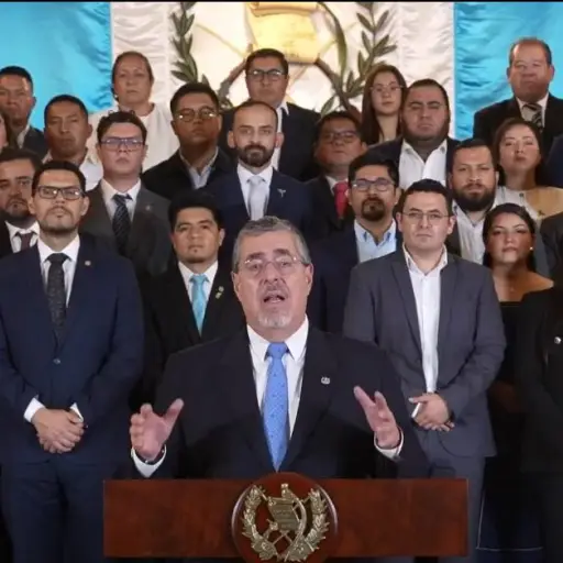 El presidente Bernardo Arévalo brindó un mensaje en cadena nacional el domingo 26 de octubre. ,.