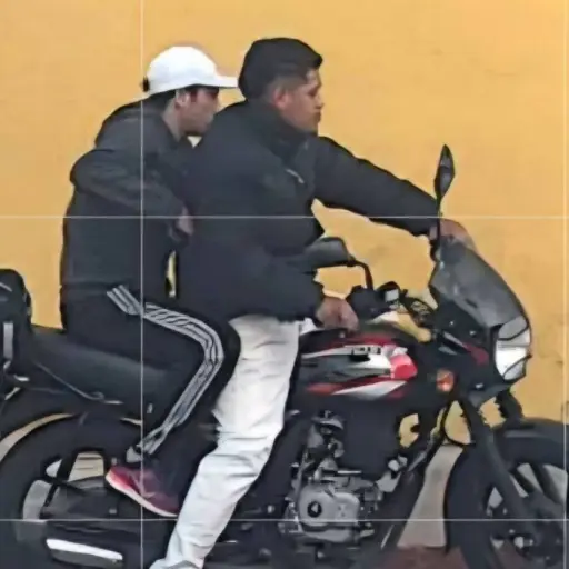 Motoladrones captados en zona 1. ,Captura de pantalla video Facebook.
