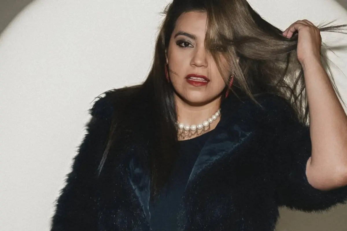 María Isabel Flores, María Isabel Flores