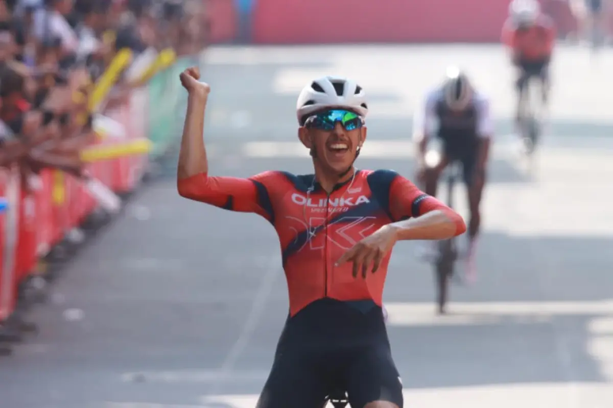 Carlos Macpherson de México ganó la cuarta etapa de la Vuelta a Guatemala 2025