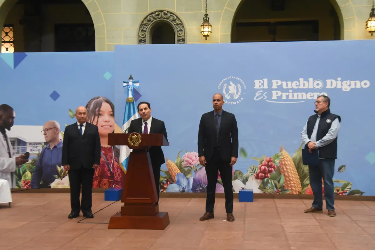 El presidente Arévalo oficializó el nombramiento del juez Marco Antonio Villeda como ministro de Gobernación., Omar Solís/Emisoras Unidas