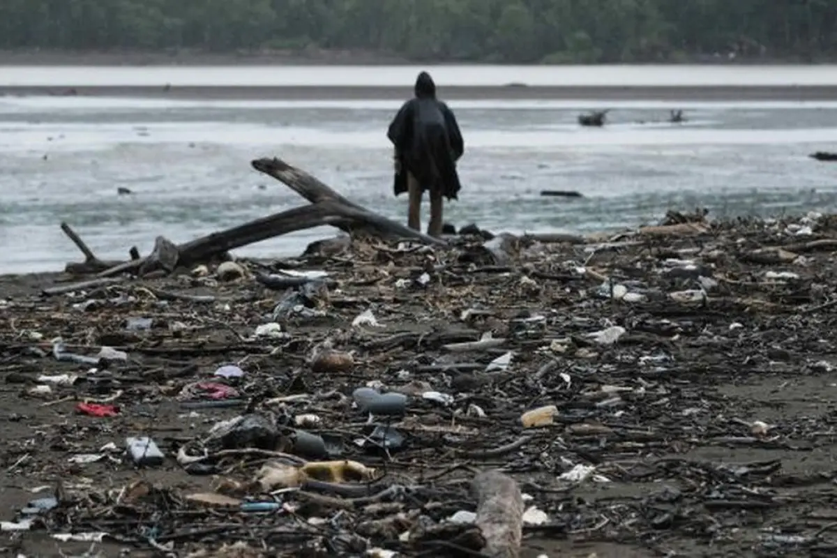 Vista de los alrededores del río Tárcoles, uno de los más contaminados de Centroamérica., EFE
