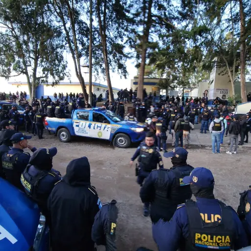 Un vasto operativo se desarrolla en el centro carcelario Fraijanes II por la fuga de 20 reos. ,PNC de Guatemala.