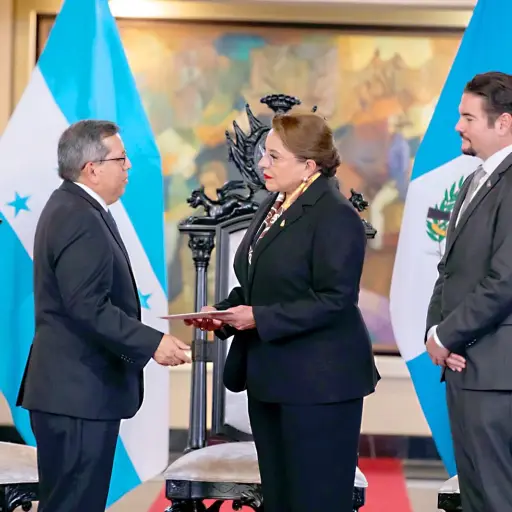 El embajador de Guatemala en Honduras, Marco Livio Díaz, presentó sus cartas credenciales. ,Secretaría de Prensa de Honduras