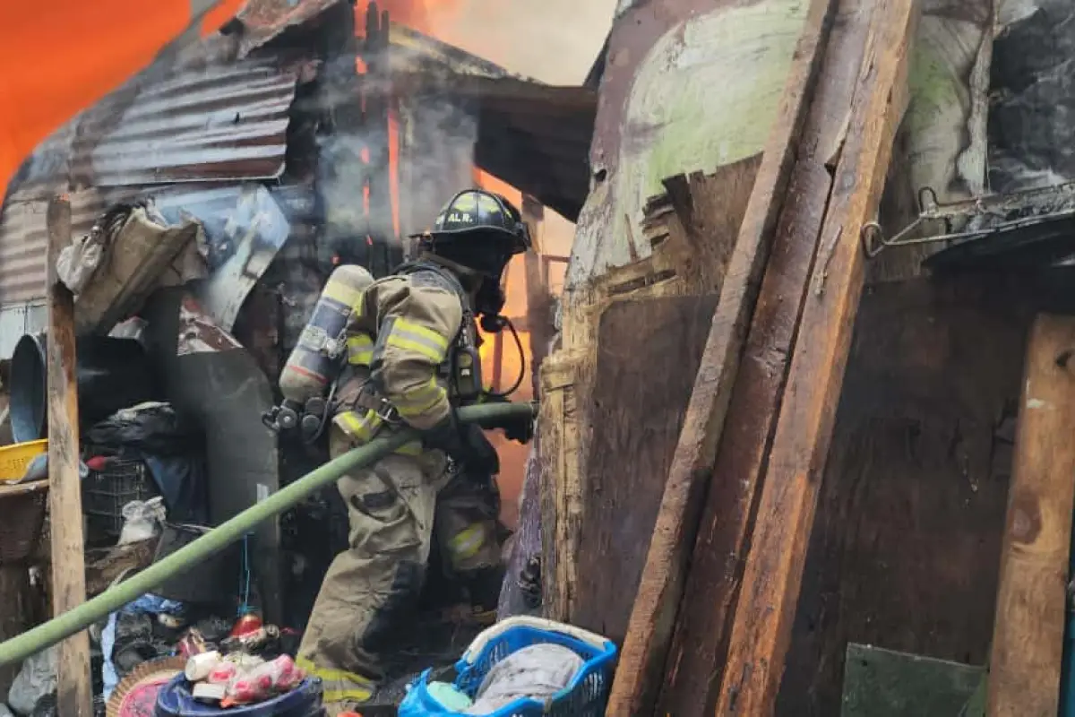 ., Bomberos Voluntarios