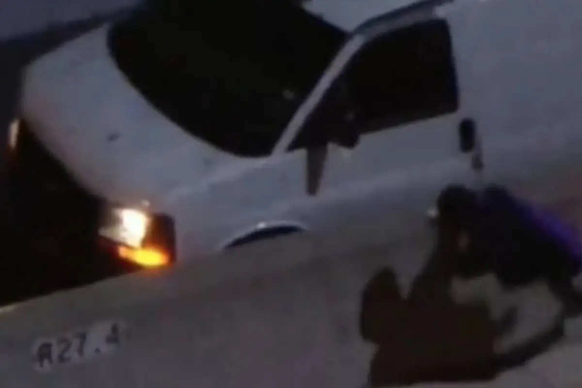 Robacarro en Los Ángeles, EE. UU. , Redes sociales.