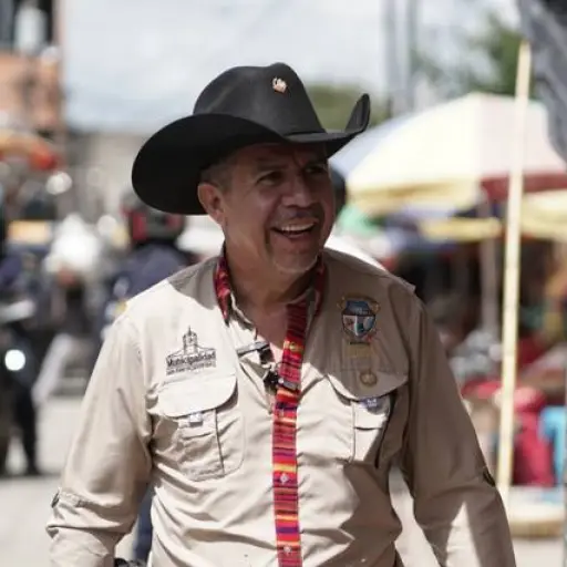 Juan Carlos Pellecer Agustín, alcalde de San Juan Sacatepéquez. ,.